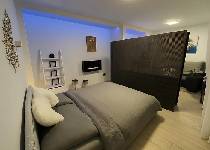 Exclusive With Terrace, View & Jacuzzi