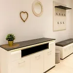 דירה Exclusive With Terrace, View & Jacuzzi פראג